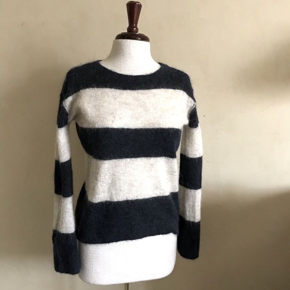 Alpaca Stripped Wool Sweater